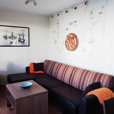 Kuestenwald - Borstels Kajuete 아파트 Muritz